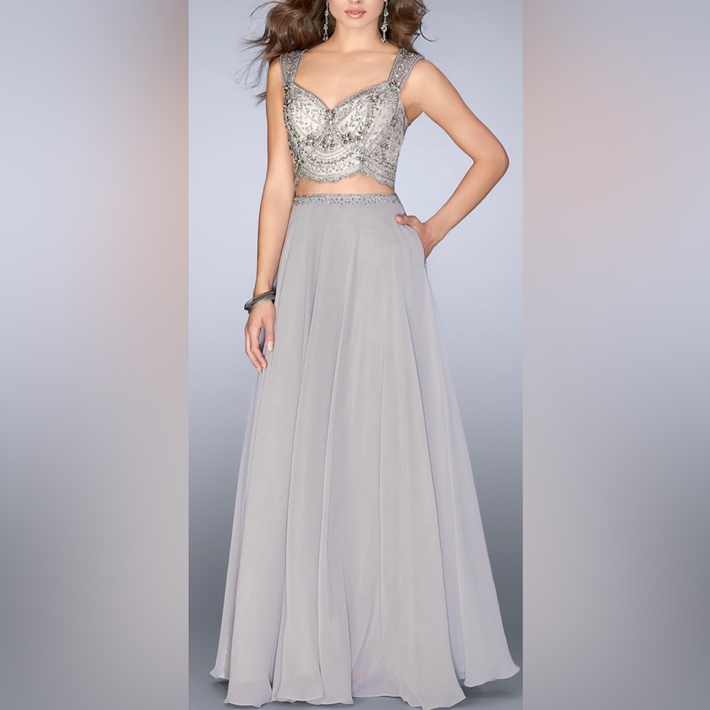 La Femme prom/ homecoming/ party Dress